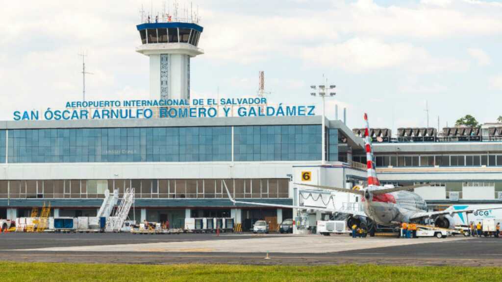 Aeropuerto internacional de El Salvador abrirá hasta septiembre y para ...